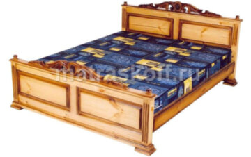 Кровать «Моника» из массива дерева